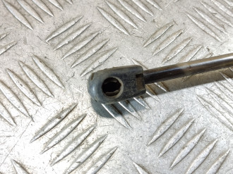 Амортизатор двери багажника Infiniti Qx 4 1996-2002