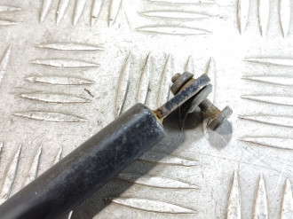 Амортизатор стекла багажника Infiniti Qx 56 2004-2009