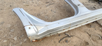 Порог со стойкой правой Infiniti Qx 56 2004-2009