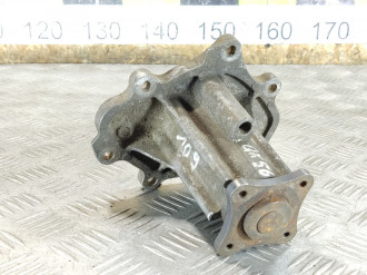 Насос водяной помпа Infiniti Qx 56 2004-2009