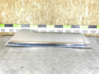 Накладка двери задней левой Infiniti Qx 56 2004-2009