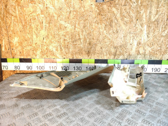 Обшивка стойки правая Infiniti Fx 2003-2007