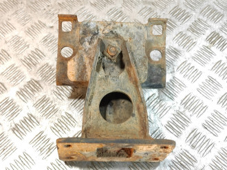 Опора двигателя правая Infiniti Qx 56 2004-2009