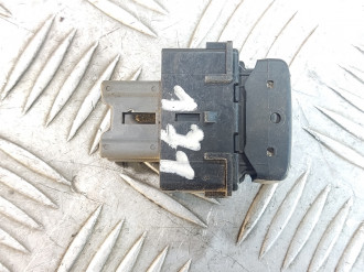 Кнопка обогрева сидений Infiniti Qx 56 2004-2009