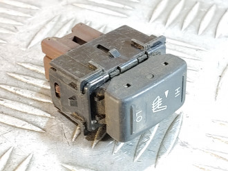 Кнопка обогрева сидений Infiniti Qx 56 2004-2009