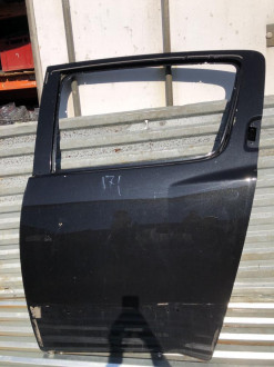 Дверь задняя левая Infiniti Qx 56 2004-2009
