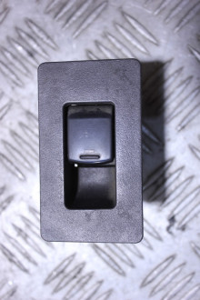 Кнопка стеклоподъемника Infiniti Qx 56 2004-2009