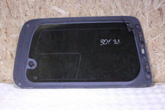 Стекло кузовное глухое заднее левое Infiniti Qx 56 2004-2009