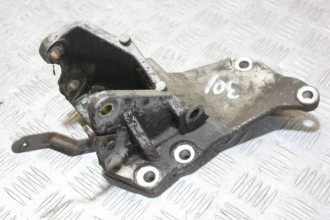 Кронштейн генератора Infiniti Qx 56 2004-2009