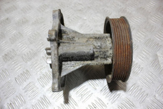 Шкив водяного насоса помпы Infiniti Qx 56 2004-2009