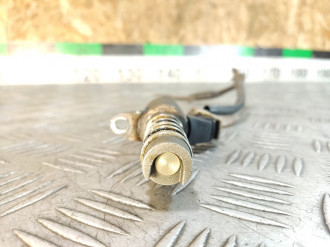 Клапан электромагнитный  изменения фаз ГРМ Infiniti G 2007-2014