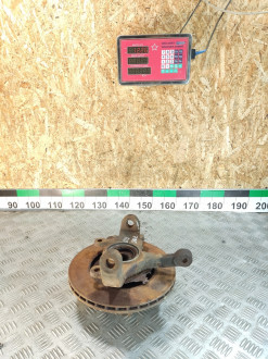 Кулак поворотный передний правый Isuzu Rodeo 1989-1997