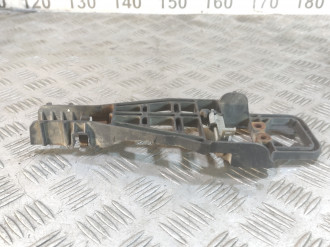 Кронштейн ручки передней левой Jeep Grand cherokee (wk2) 2010-2021