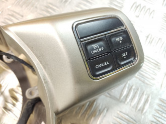 Кнопки руля Jeep Grand cherokee (wk2) 2010-2021