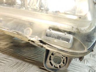 Фара правая Jeep Grand cherokee (wk2) 2010-2021