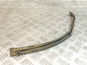 Уплотнитель капота Jeep Grand cherokee (wk2) 2010-2021