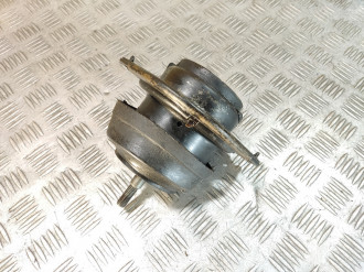 Опора двигателя левая Jeep Grand cherokee (wk2) 2010-2021