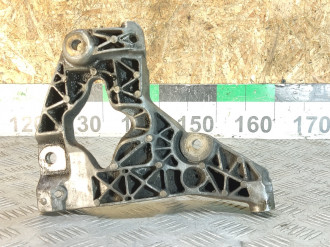 Кронштейн компрессора кондиционера Jeep Grand cherokee (wk2) 2010-2021