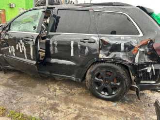 В разборе Jeep Grand cherokee (wk2) 2010-2021