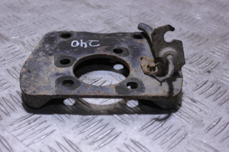 Щит опорный Opel Astra H