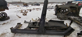 Порог со стойкой левой Opel Zafira A