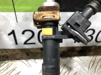 Форсунка двигателя Opel Astra H