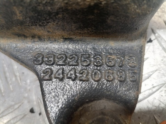 Кронштейн двигателя Opel Astra H