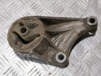 Опора двигателя Opel Astra H