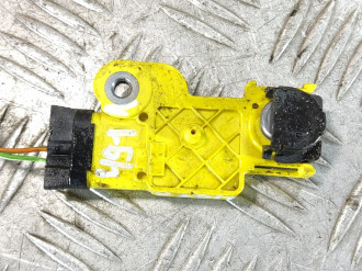 Датчик Air Bag Opel Zafira B