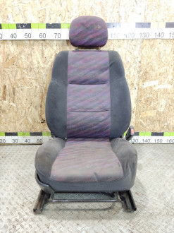 Сиденье переднее правое Opel Vectra B