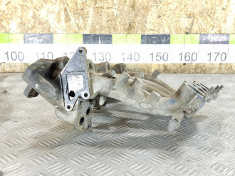 Коллектор впускной Opel Vectra B