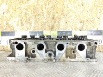 Головка блока двигателя Opel Omega B