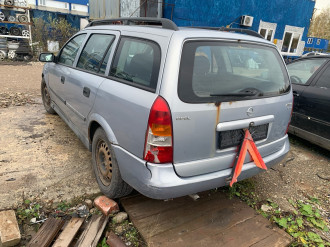 В разборе Opel Astra G
