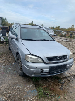 В разборе Opel Astra G