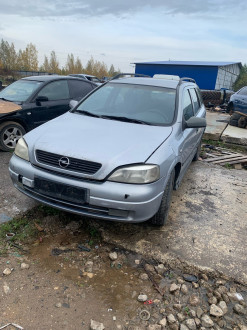 В разборе Opel Astra G