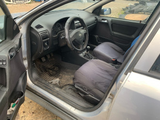 В разборе Opel Astra G