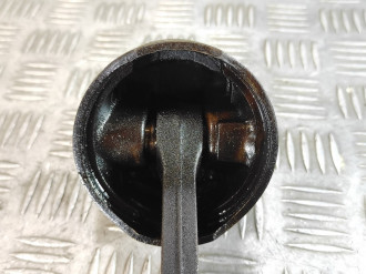 Поршень с шатуном Opel Astra F