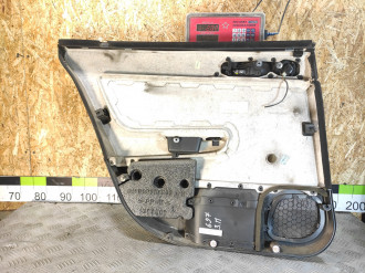 Обшивка двери задней правой Opel Astra G