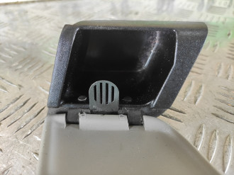 Пепельница задняя в дверь Opel Omega B