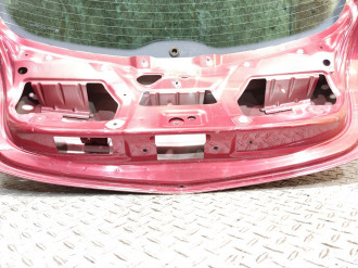 Дверь багажника Opel Astra H