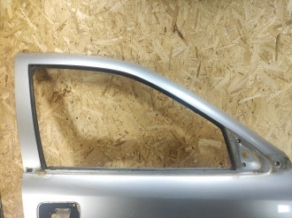 Дверь передняя правая Opel Vectra B