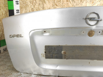 Крышка багажника Opel Vectra B