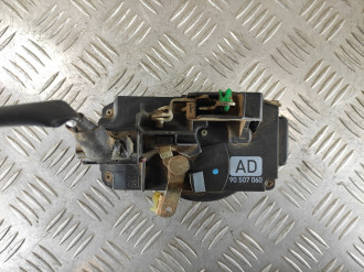 Замок двери передней правой Opel Vectra B