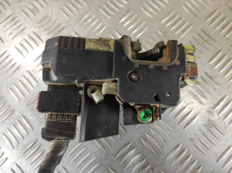 Замок двери передней правой Opel Vectra B