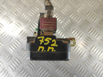 Замок двери передней правой Opel Vectra B