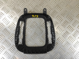 Рамка кулисы кпп Opel Vectra B