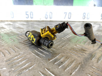 Форсунка двигателя Opel Vectra B