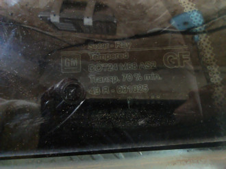 Стекло двери задней левой форточка Opel Omega B