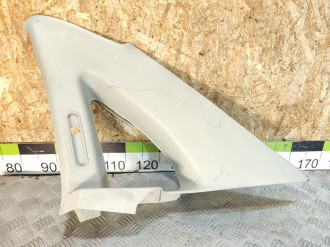 Обшивка стойки правая Opel Vectra B