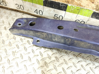 Усилитель бампера переднего Opel Vectra B